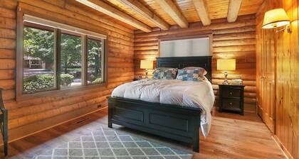 The Lodge at Geneva Lake |Golf Cart |Impressive Log Cabin |Deck |Abbey Springs |Beach |Pools