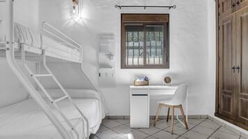 2 habitaciones, wifi gratis y ropa de cama