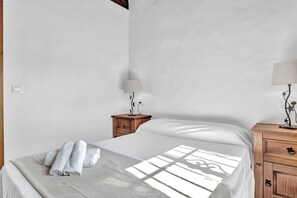 1 camera, Wi-Fi gratuito, lenzuola