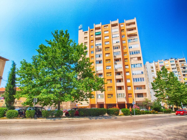 Exterior - Apartment 2328/111214 (Istria - Pula), 750m from the beach (Pula)