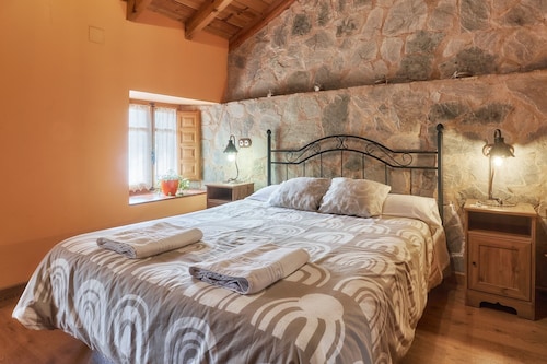 Country Home 'Entre Valles' with Mountain View, Private Terrace and Wi-Fi