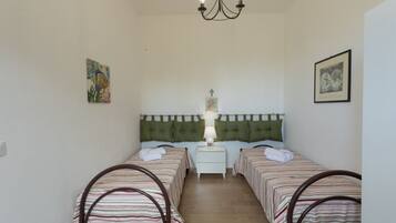 2 camere, ferro/asse da stiro, lenzuola