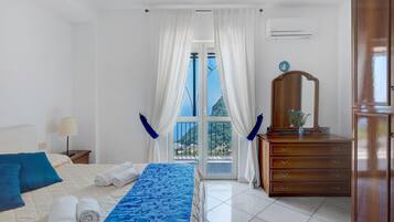 2 chambres, Wi-Fi gratuit, draps fournis