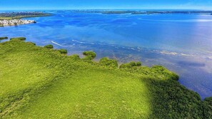 Imagen sin descripción, 4 de 28, botón