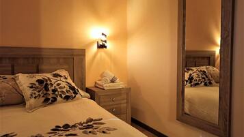 1 dormitori, wifi gratuïta i roba de llit