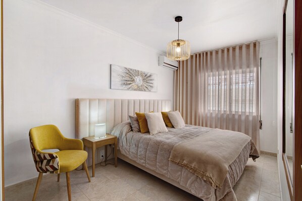 2 chambres, Wi-Fi gratuit, draps fournis