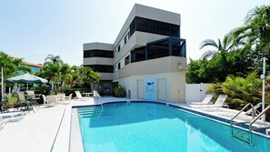 Unclassified image, 3 of 50, button - Bayview Condo, Unit E - Anna Maria Island - 2 Bedroom/ 2 Bath bay view, maximum occupancy of 4 people. (Bradenton Beach)