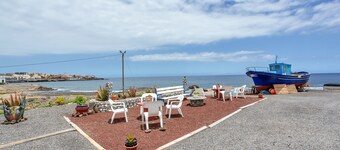 Vakantiehuis 'Beachhouse Elporis1'