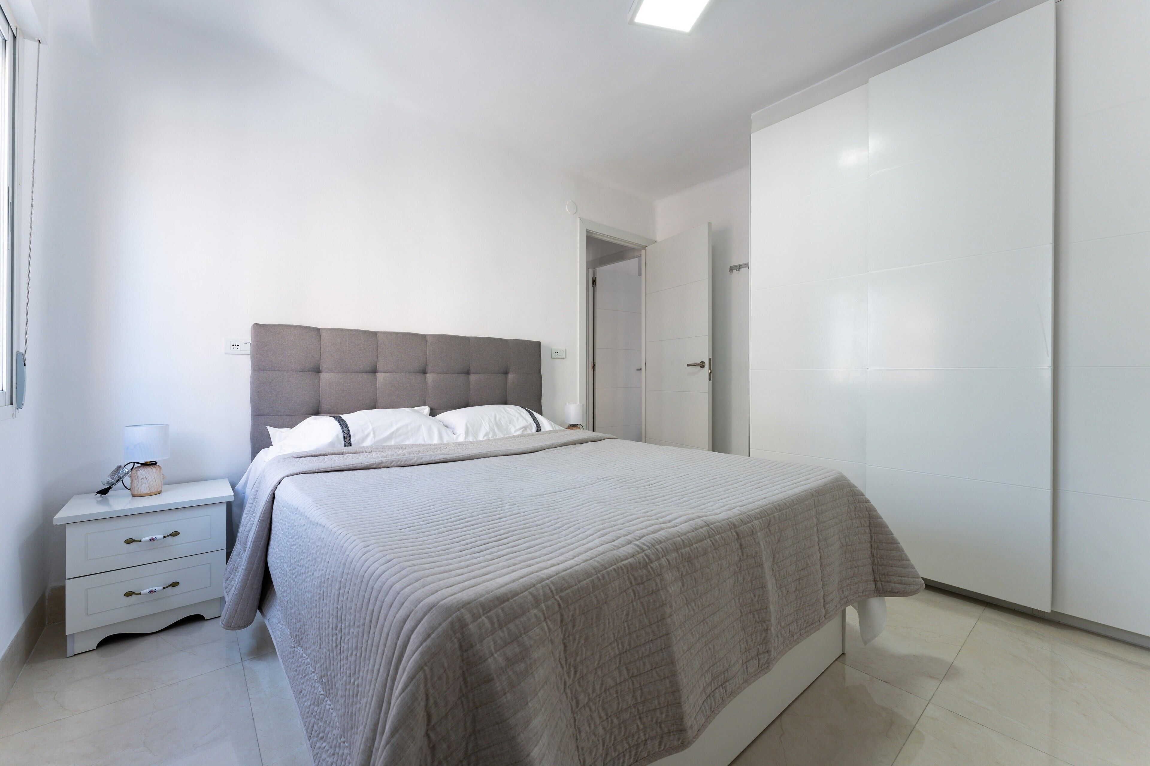 4 habitaciones, wifi gratis y ropa de cama 