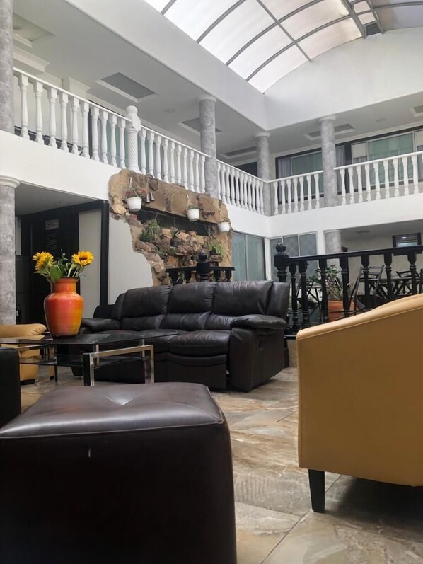 Terrace/patio - HOTEL ECOFERIA BOUTIQUE (Bogotá)