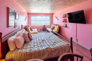 Fer et planche à repasser, Wi-Fi, draps fournis