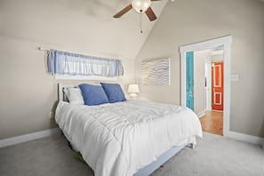 3 bedrooms, free WiFi - Touch of Grey | Waterfront w/ Private Dock, Screened Porch, Bikes, Fire Pit + Pets (Chincoteague Island)