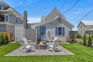 Property grounds - Touch of Grey | Waterfront w/ Private Dock, Screened Porch, Bikes, Fire Pit + Pets (Chincoteague Island)