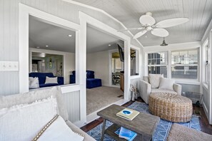 Smart TV - Touch of Grey | Waterfront w/ Private Dock, Screened Porch, Bikes, Fire Pit + Pets (Chincoteague Island)