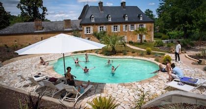 Country House 'Des Salettes' with Private Pool, Private Terrace and Wi-Fi