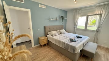 4 habitaciones, tabla de planchar con plancha y wifi gratis