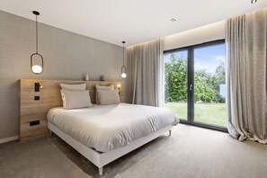 5 عدّة غرف نوم ومكتب ومكواة/لوح كي وواي فاي مجانًا