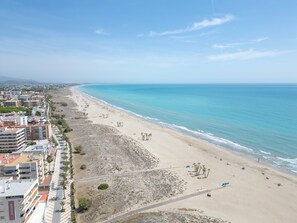 Una playa cerca