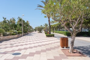 Property grounds - Apartment 'Playa Canet' with Sea View, Private Terrace and Air Conditioning (Canet d'en Berenguer)