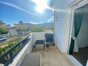 Terrace/patio - Estupenda Casa a 350m de la Playa Cristall (Montroig-Mar)