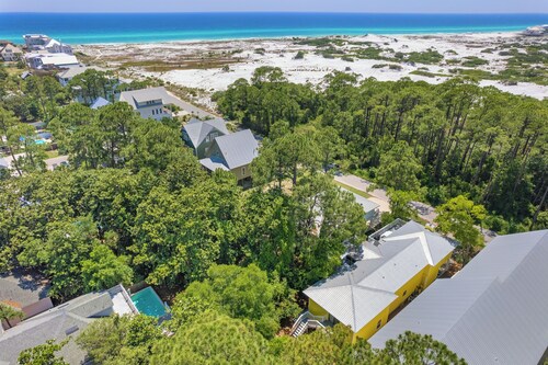 As You Like It | Steps to the Beach | Peek-a-boo Views