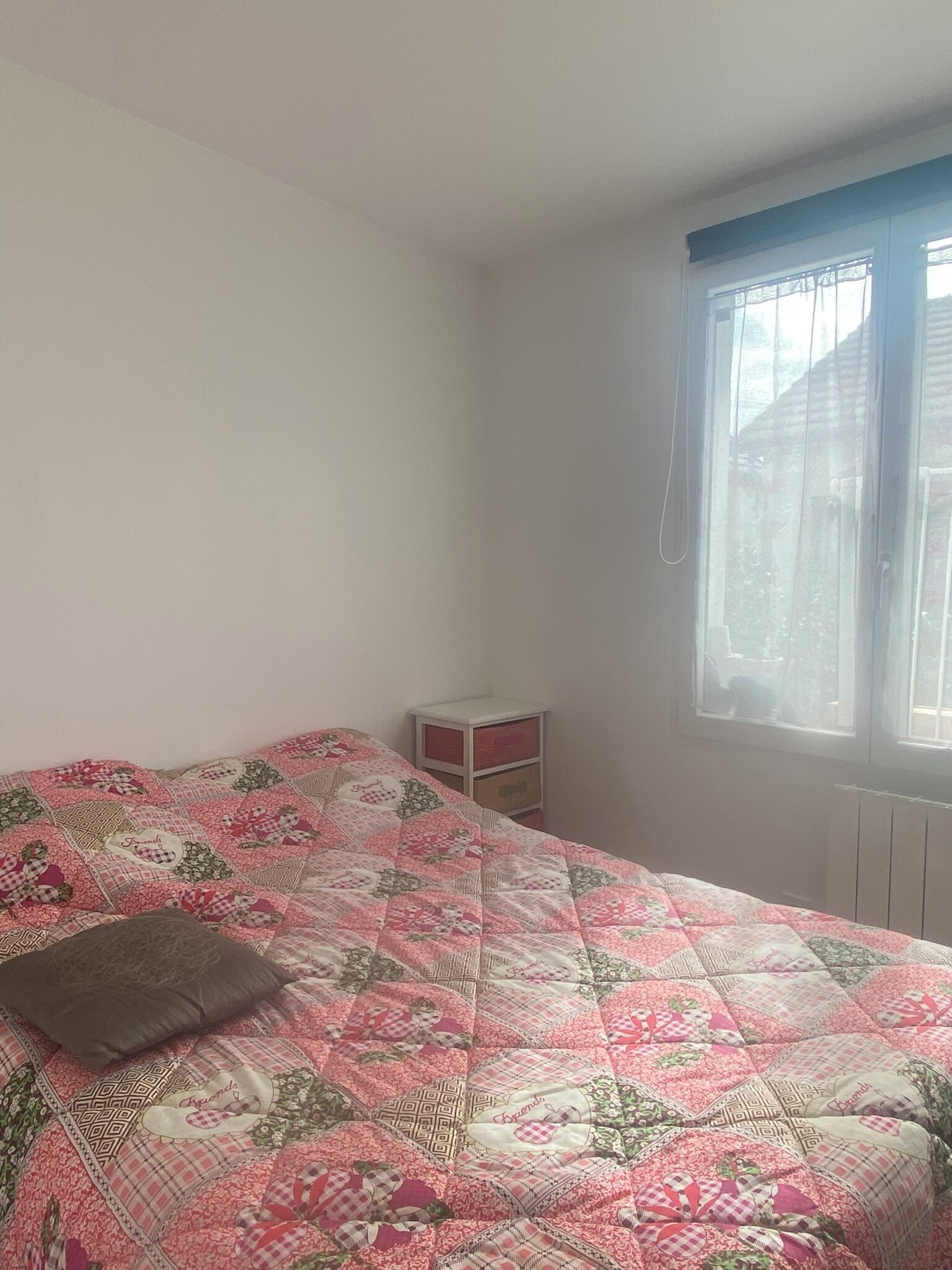 2 slaapkamers, een strijkplank/strijkijzer, gratis wifi, beddengoed