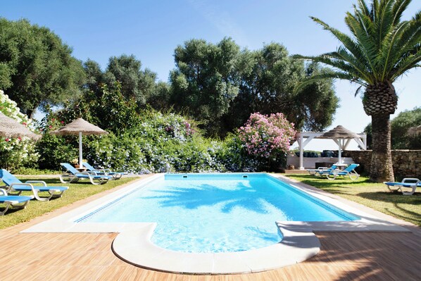 Pool - Rural House 'Maximón Gran Suite Relax' with Sea Views, Wi-Fi and Air Conditioning (Los Caños de Meca)