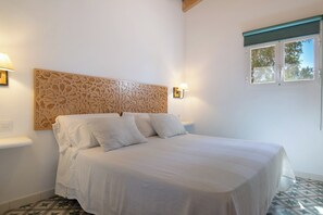 1 bedroom, iron/ironing board, free WiFi, bed sheets - Rural House 'Maximón Gran Suite Relax' with Sea Views, Wi-Fi and Air Conditioning (Los Caños de Meca)