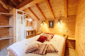 6 habitaciones, tabla de planchar con plancha y wifi gratis 