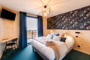 4 chambres, fer et planche à repasser, Wi-Fi gratuit, draps fournis