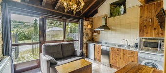 Finca 'Villamoronta' mit Bergblick, privater Terrasse und WLAN