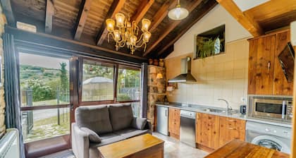 Country House 'Villamoronta' with Mountain View, Private Terrace and Wi-Fi