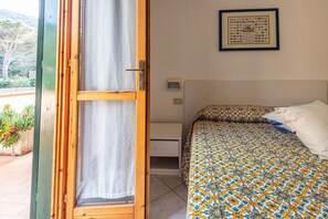 1 habitación y ropa de cama 