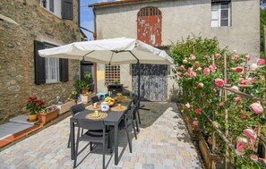 屋外ダイニングエリア