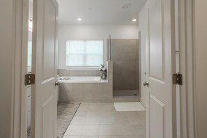 Shower - Elevator Stunning Brand New Townhouse In Rehoboth Beach Clean/Pool/Parking (Rehoboth Beach)