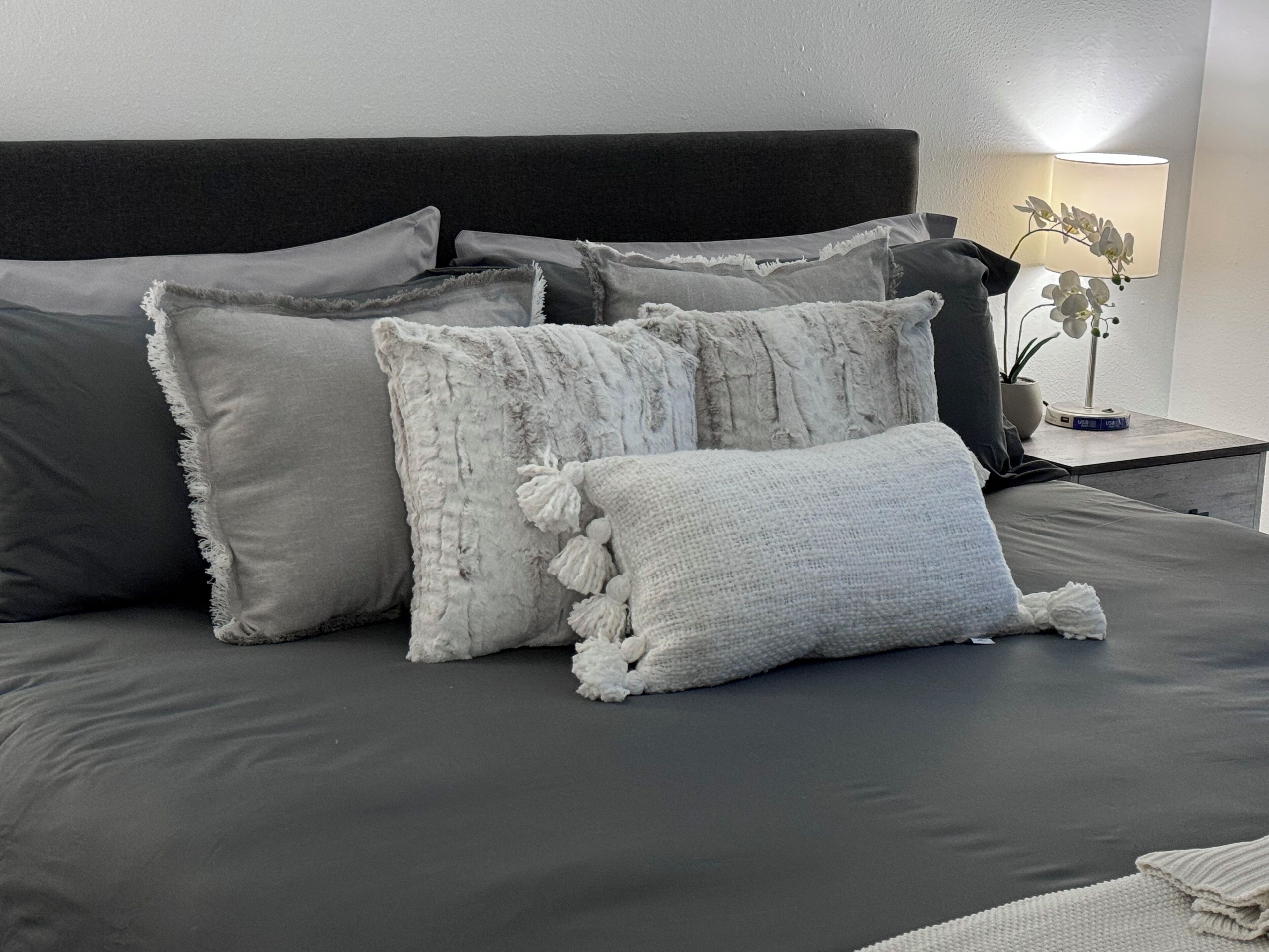 2 bedrooms, iron/ironing board, travel crib, free WiFi