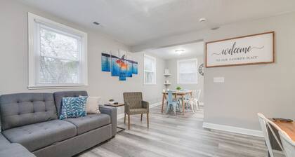 3BR, 6 Beds – Prime Stay Near Rivers Casino!