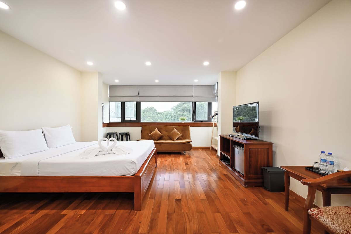 Estudi familiar | 1 dormitori, cortines opaques i habitacions insonoritzades