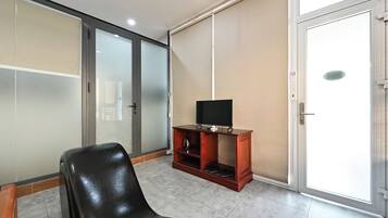 1 bedroom, blackout drapes, soundproofing, free WiFi