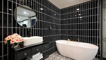 Suite Double with Bathtub | Bathroom | Designer toiletries, hair dryer, slippers, bidet
