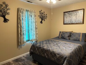 1 makuuhuone, silitysrauta/-lauta, Wi-Fi, vuodevaatteet