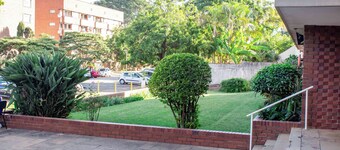 Remarkable 2-Bed Apartment in Harare