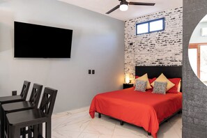 1 habitación, tabla de planchar con plancha, wifi y ropa de cama 