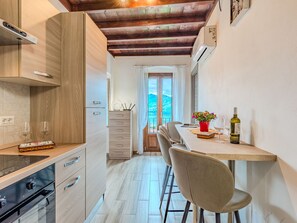 Fridge, oven, dishwasher, toaster - Apartment Vista Paradiso by Interhome (Tremezzina)