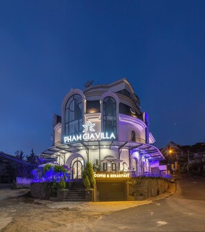 Garden - Pham Gia Villa &Hotel (Da Lat)