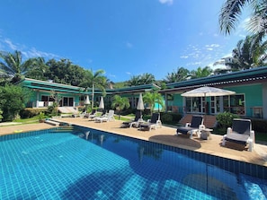 Outdoor pool - Tum Mai Kaew Lanta Resort (Ko Lanta)