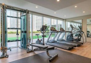 Fitness facility - 1 BR Burj Khalifa View at Vera (Dubai)