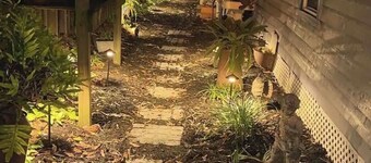 Great Escape Less then 5 min walking distance to Down Town Punta Gorda!