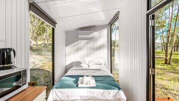 1 habitación y ropa de cama