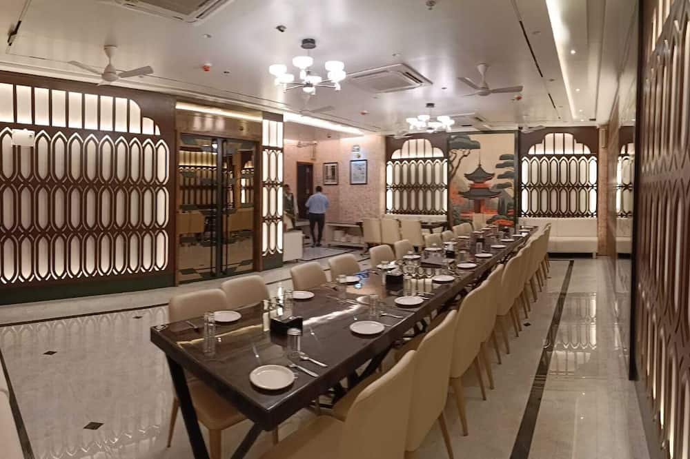 Hotel Ranjeet - Akola - Shrikshetra Nagzari